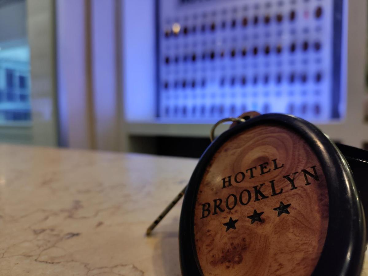 Hotel Brooklyn Rímini Exterior foto